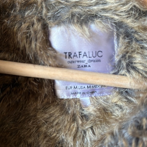 ZARA TRAFALUC Olive Green Faux Fur Outerwear Jacket - Picture 4 of 9